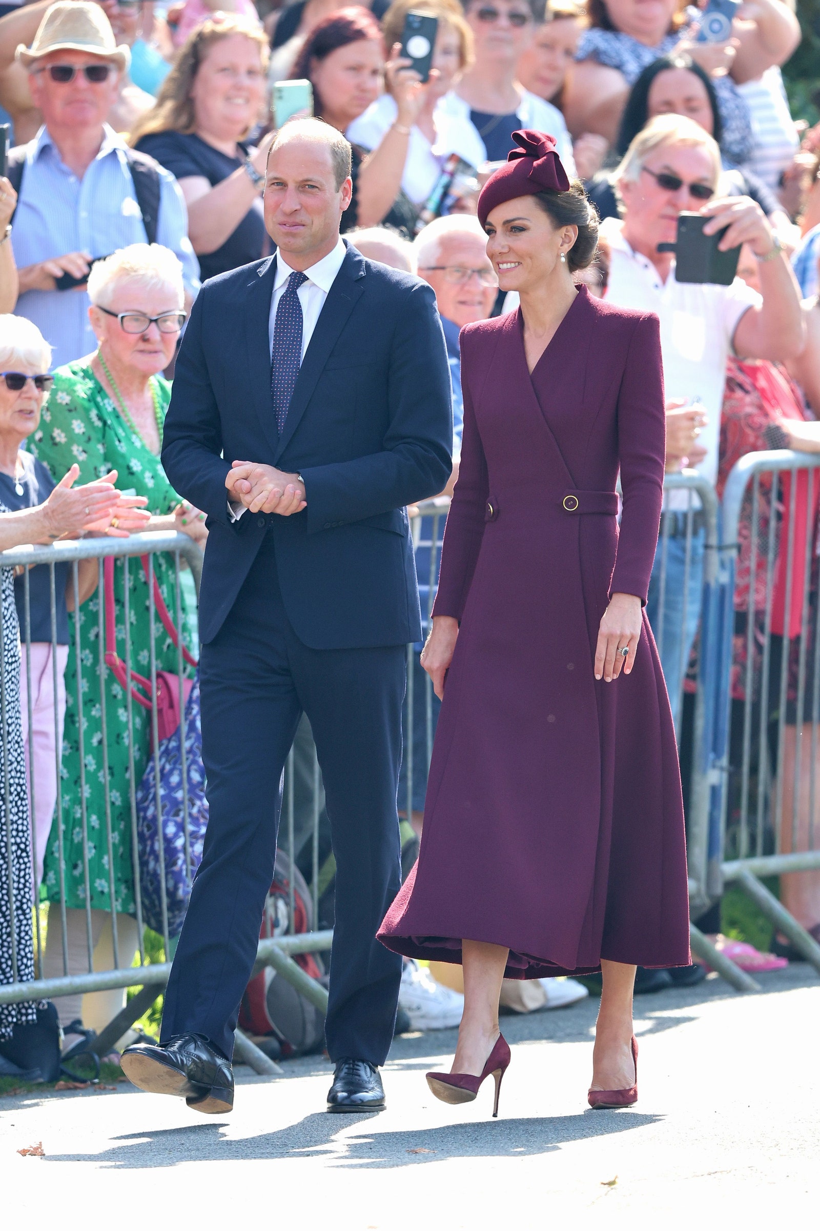Le prince William, prince de Galles, et la princesse Catherine de Galles arrivent à la cathédrale de St Davids pour commémorer la vie de...
