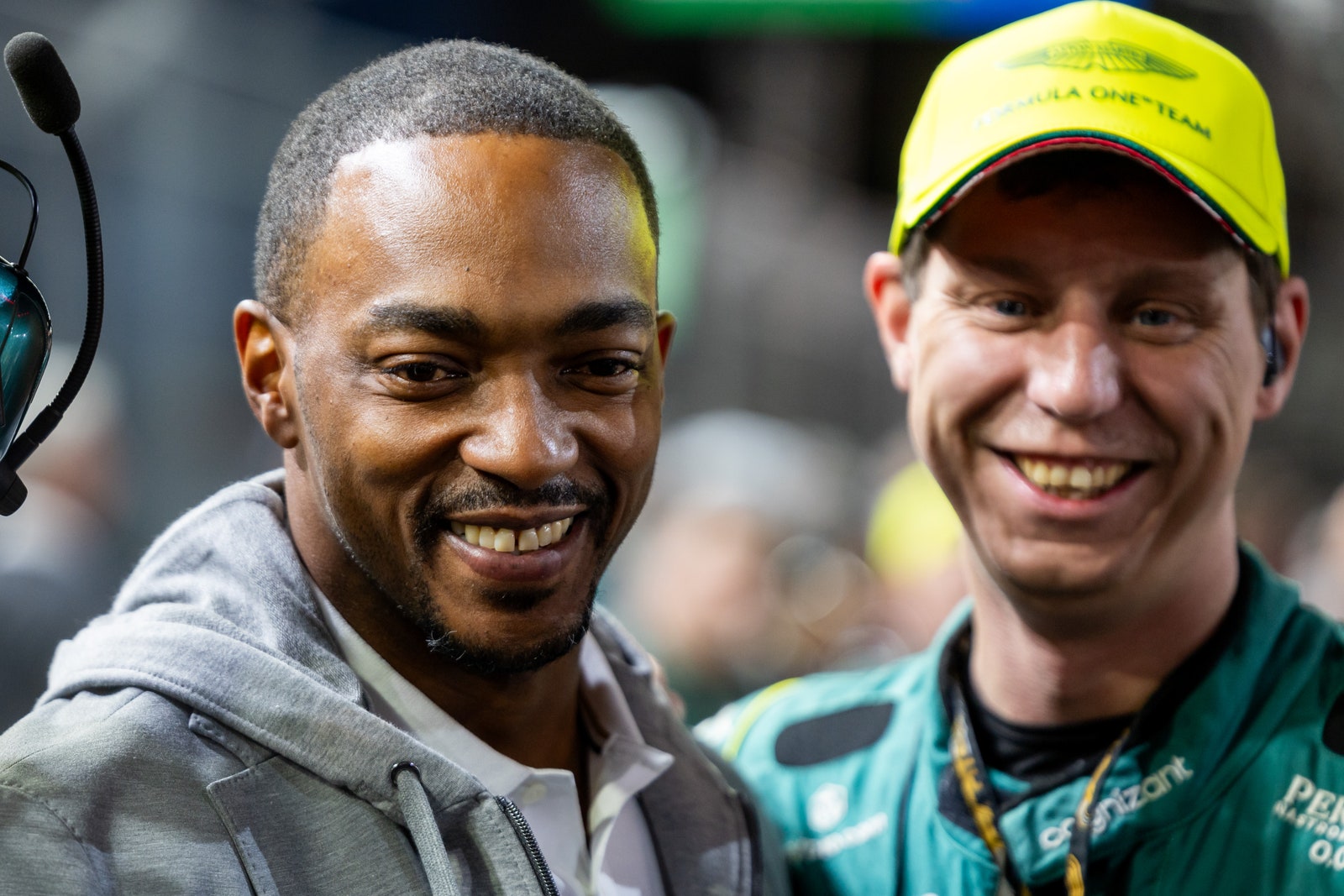 Anthony Mackie parcourt la grille avant le Grand Prix de F1 de Las Vegas le samedi 18 novembre 2023 sur la Las Vegas Street...