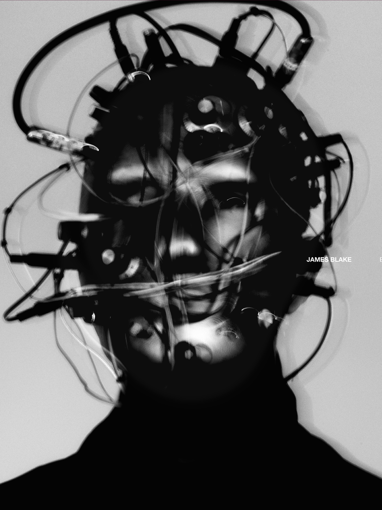 Brigette Romanek aime les parfums de fumée et les sièges vintage Brigette Romanek aime les parfums de fumée et les sièges vintage