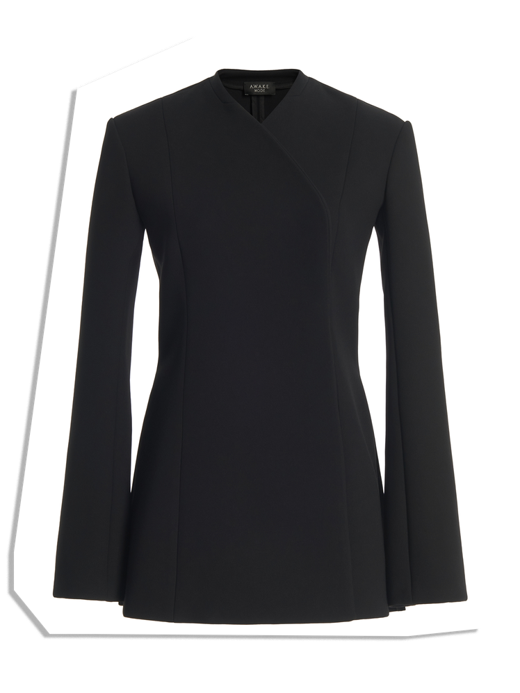 Brigette Romanek aime les parfums de fumée et les sièges vintage Brigette Romanek aime les parfums de fumée et les sièges vintage