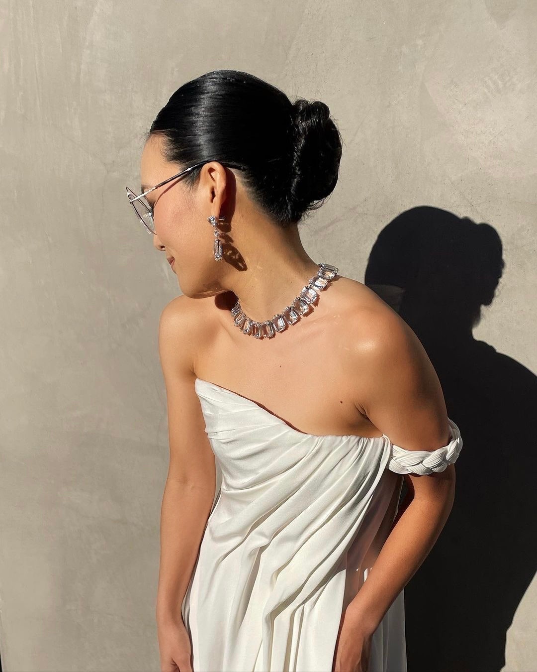 Un dernier regard sur le chignon Santa Anaproof.