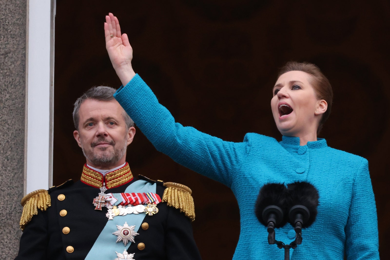 Le prince héritier est officiellement proclamé nouveau roi du Danemark Frederik X par la Première ministre Mette Frederiksen le...