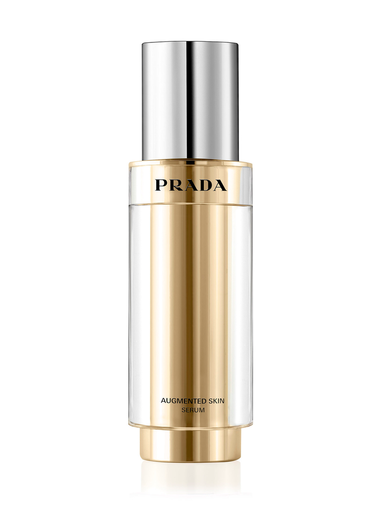 Prada Beauty est l'évanouissement des sourcils hauts de la saison