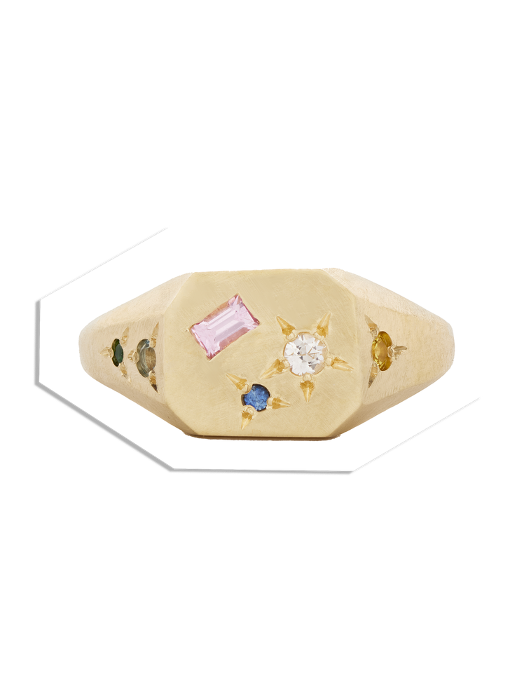 Comment Sophie Ashby organise une vie luxuriante et éclectique Comment Sophie Ashby organise une vie luxuriante et éclectique