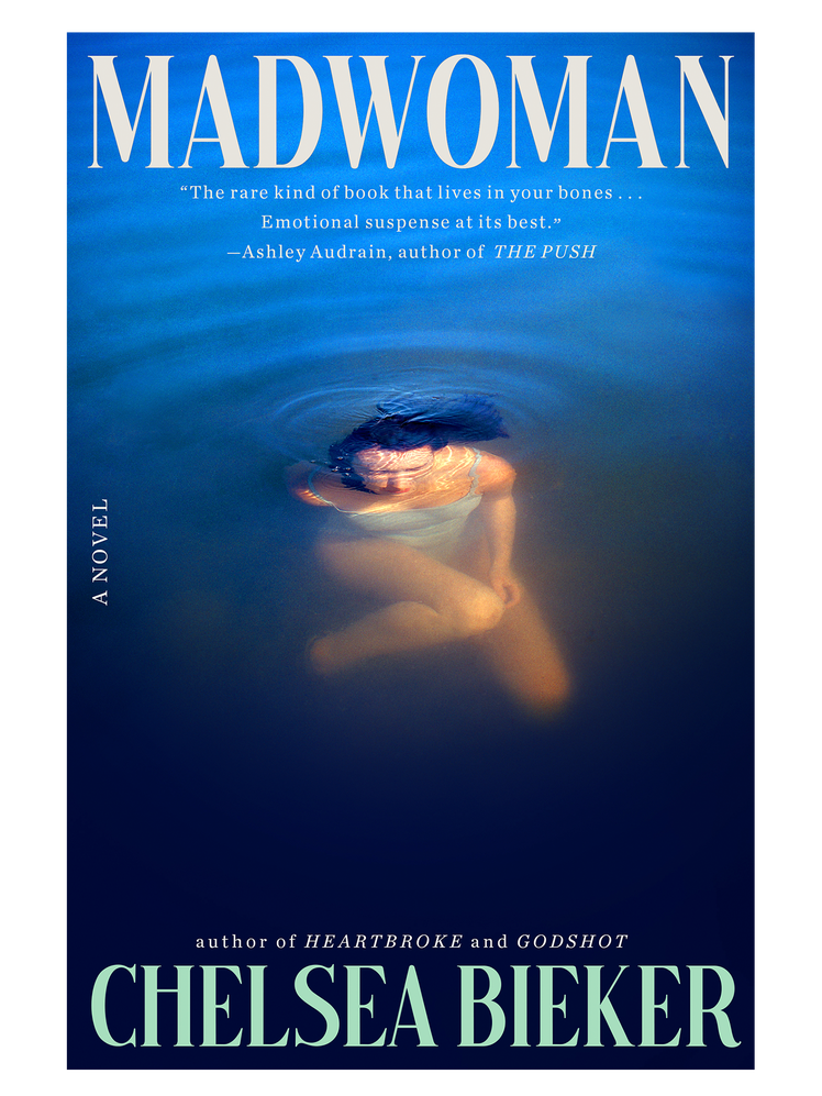 6 nouveaux romans à lire en septembre L'image peut contenir : Publication, Livre, Activités de loisirs, Personne, Sport, Natation, Eau, Sports nautiques et Roman