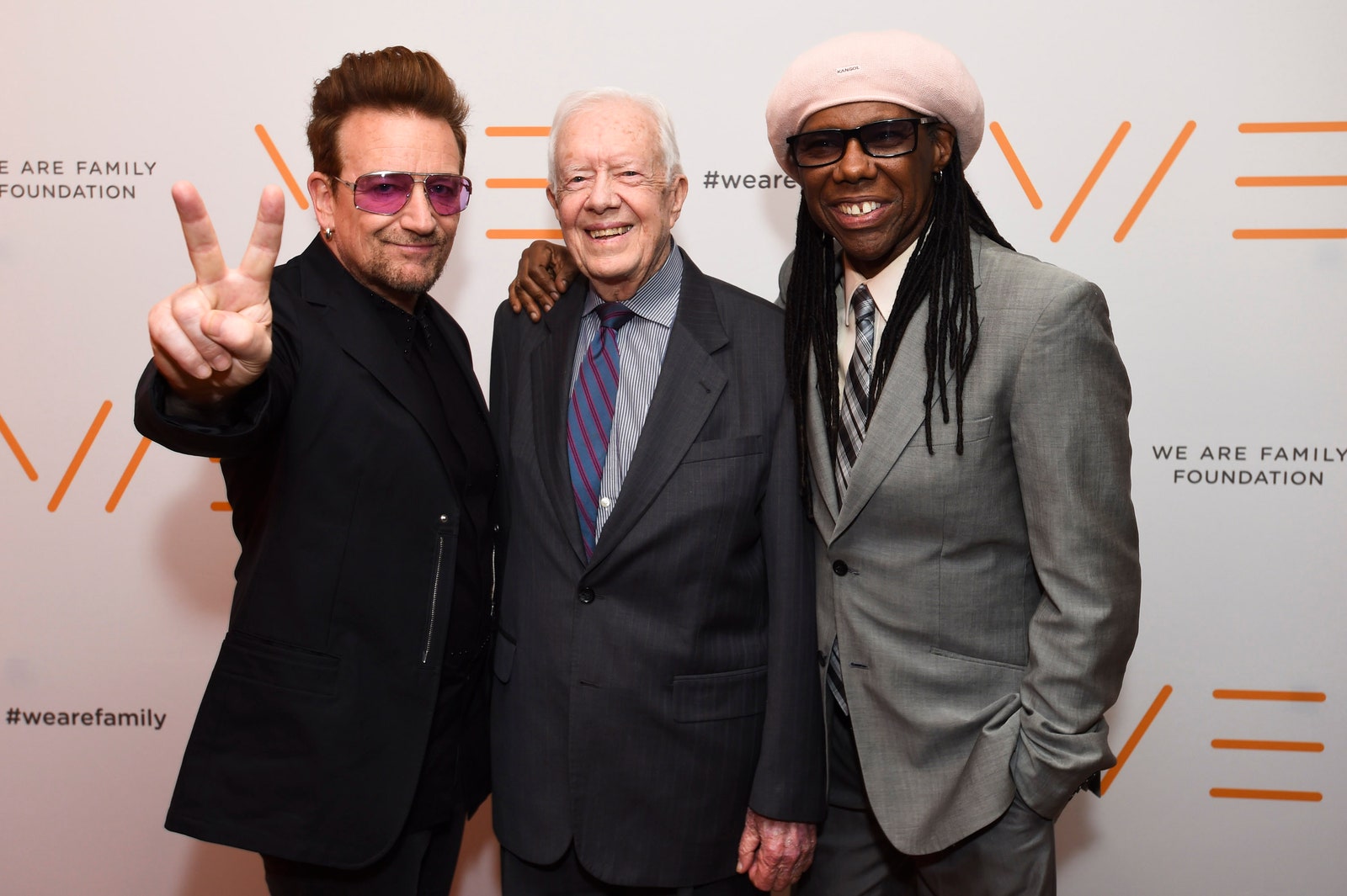 Jimmy Carter, notre président de la culture pop L'image peut contenir Nile Rodgers Bono Jimmy Carter Accessoires de mode Tenue de soirée Cravate Vêtements Manteau et lunettes