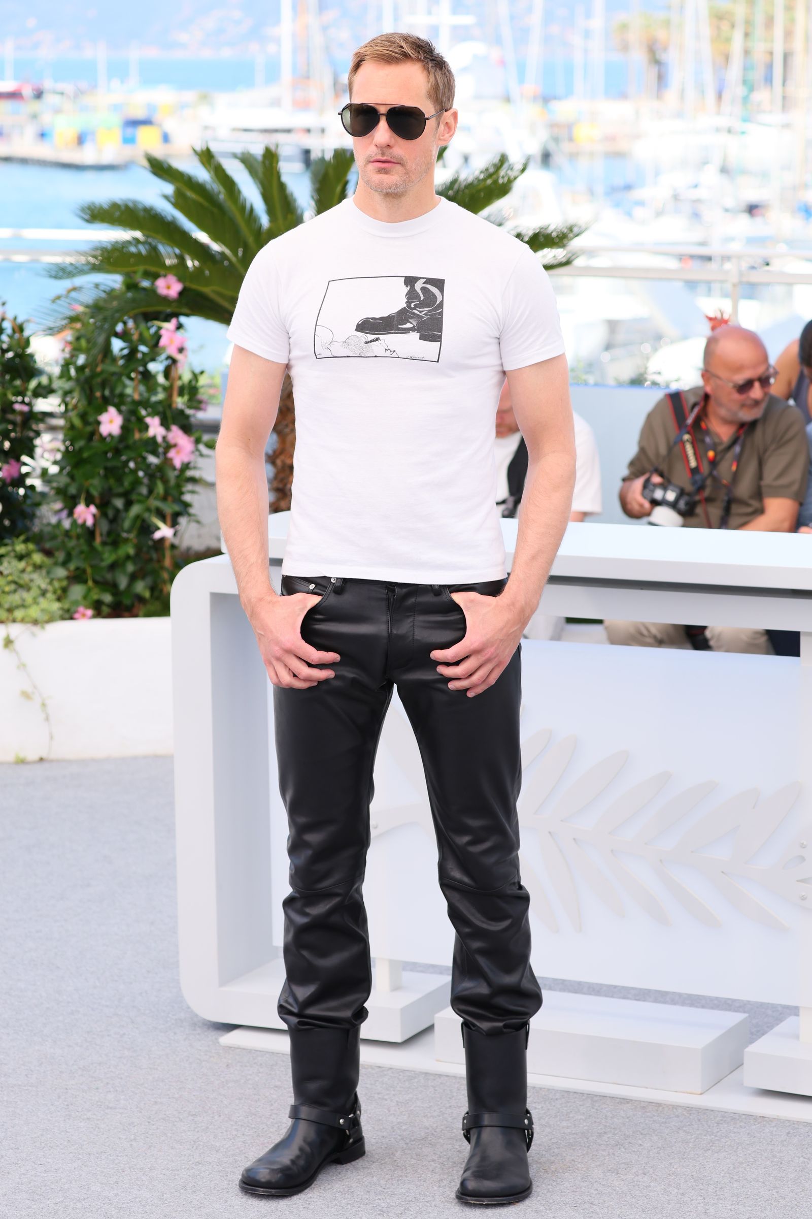 Alexander Skarsgard Pose Lors du Photocall de Pillion AU 78EME Festival de Cannes Au Palais des Festivals le 18 Mai 2025 ...