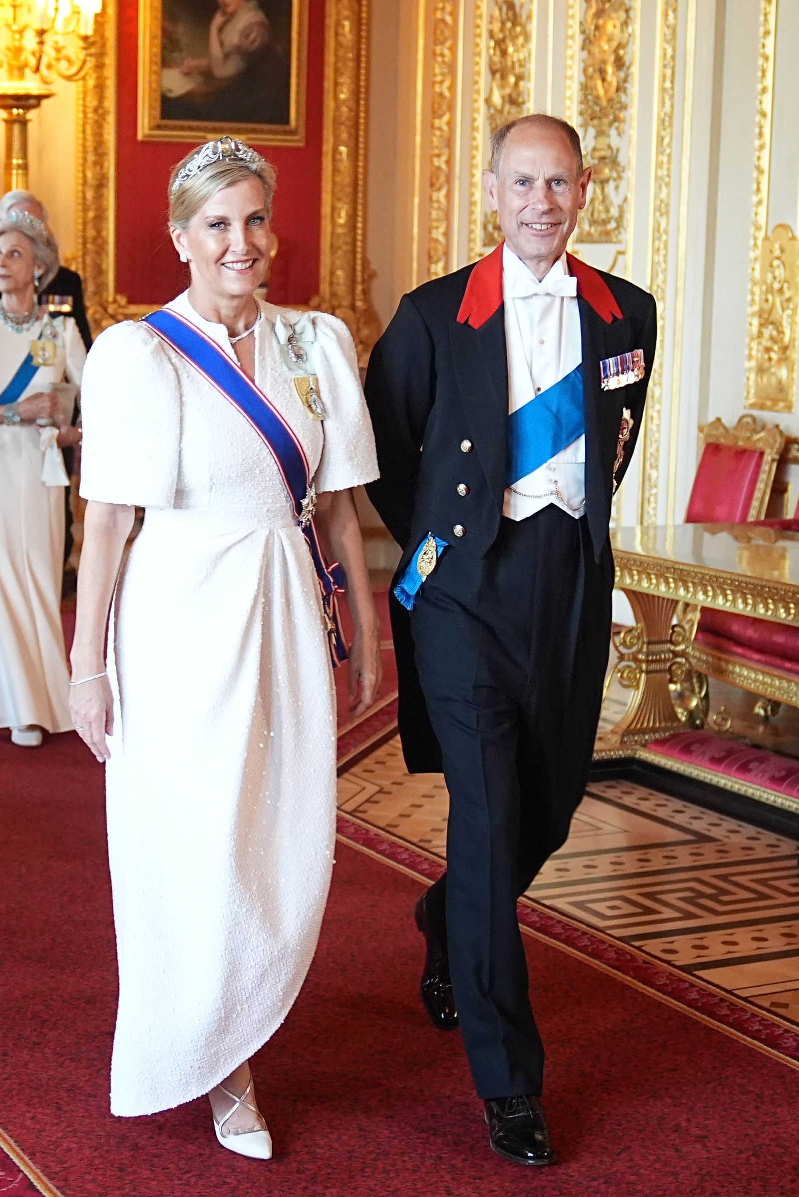 L'image peut contenir la comtesse Sophie de Wessex Jörg Kastendiek Georgina Dufoix Person Vêtements de chaussures et art