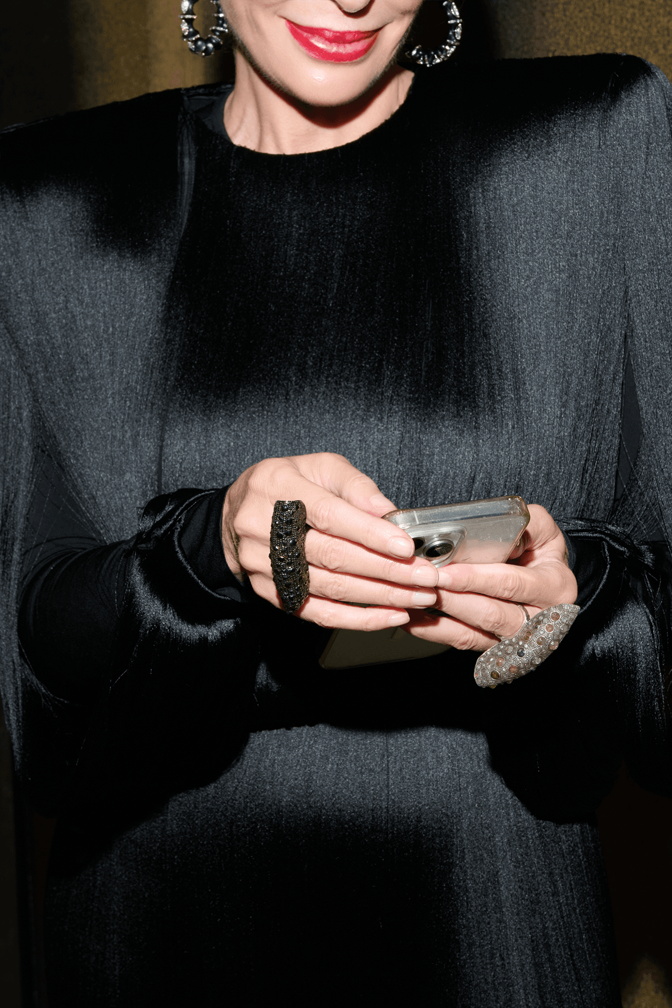 Carmen Busquets Rewears Balenciaga Couture à Kering Foundation Dîner avec Demi Moore et Dakota Johnson