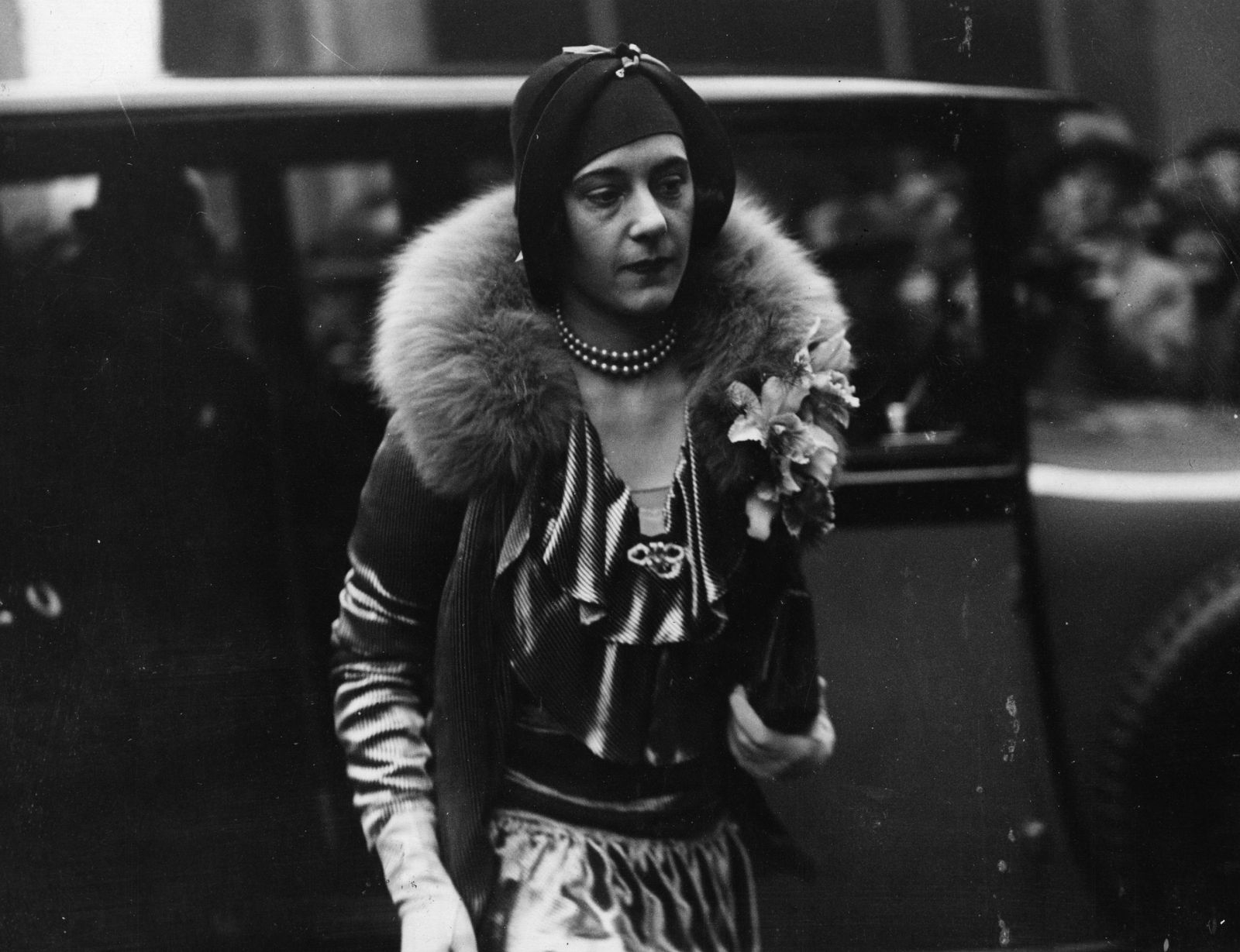 L'image peut contenir María Casares Personne Visage Tête Photographie Portrait Adulte Accessoires Bijoux et collier