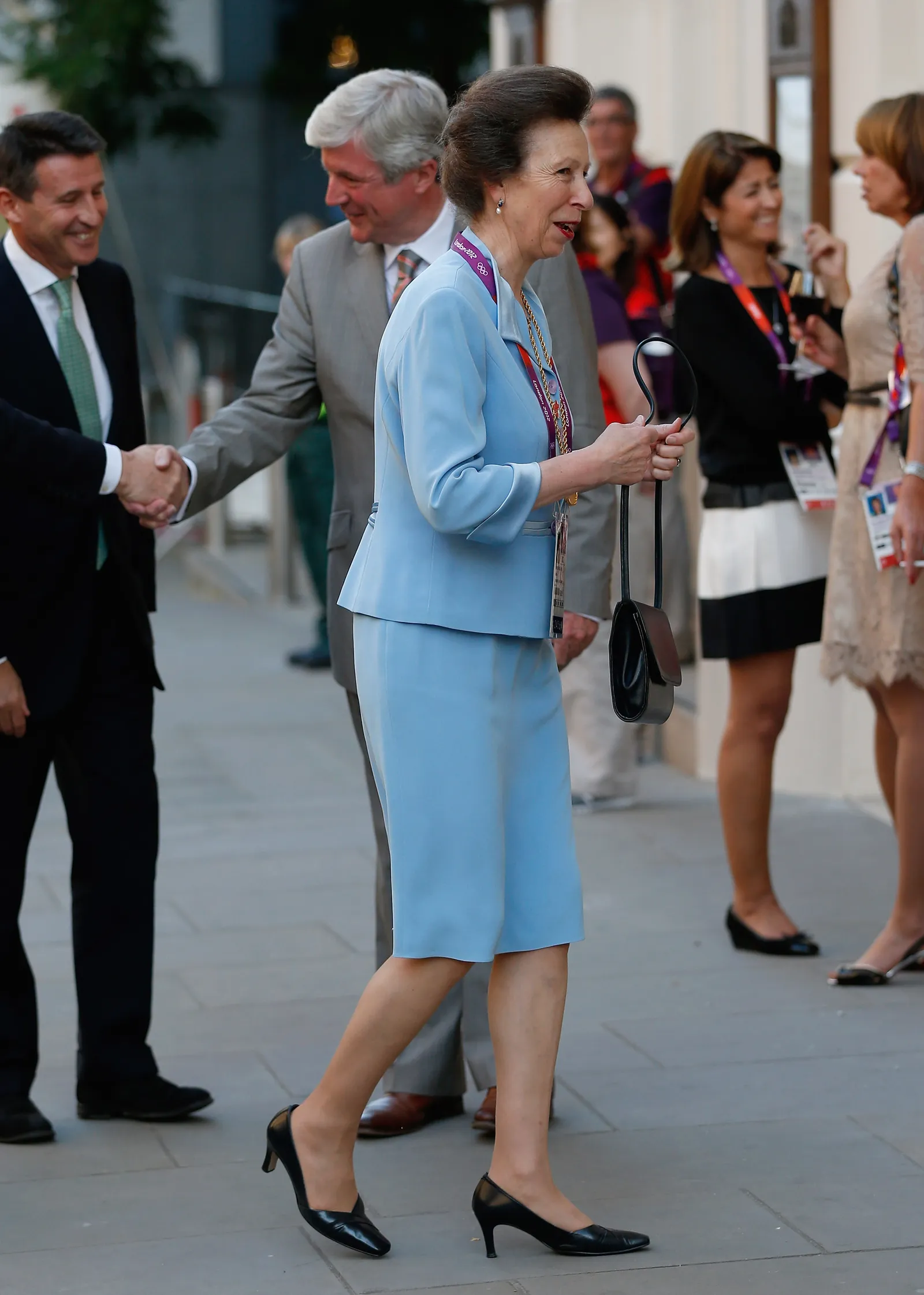 L'image peut contenir Anne Princesse Royale Tony Hall Baron Hall de Birkenhead Sebastian Coe Mirka Federer Personne et adulte