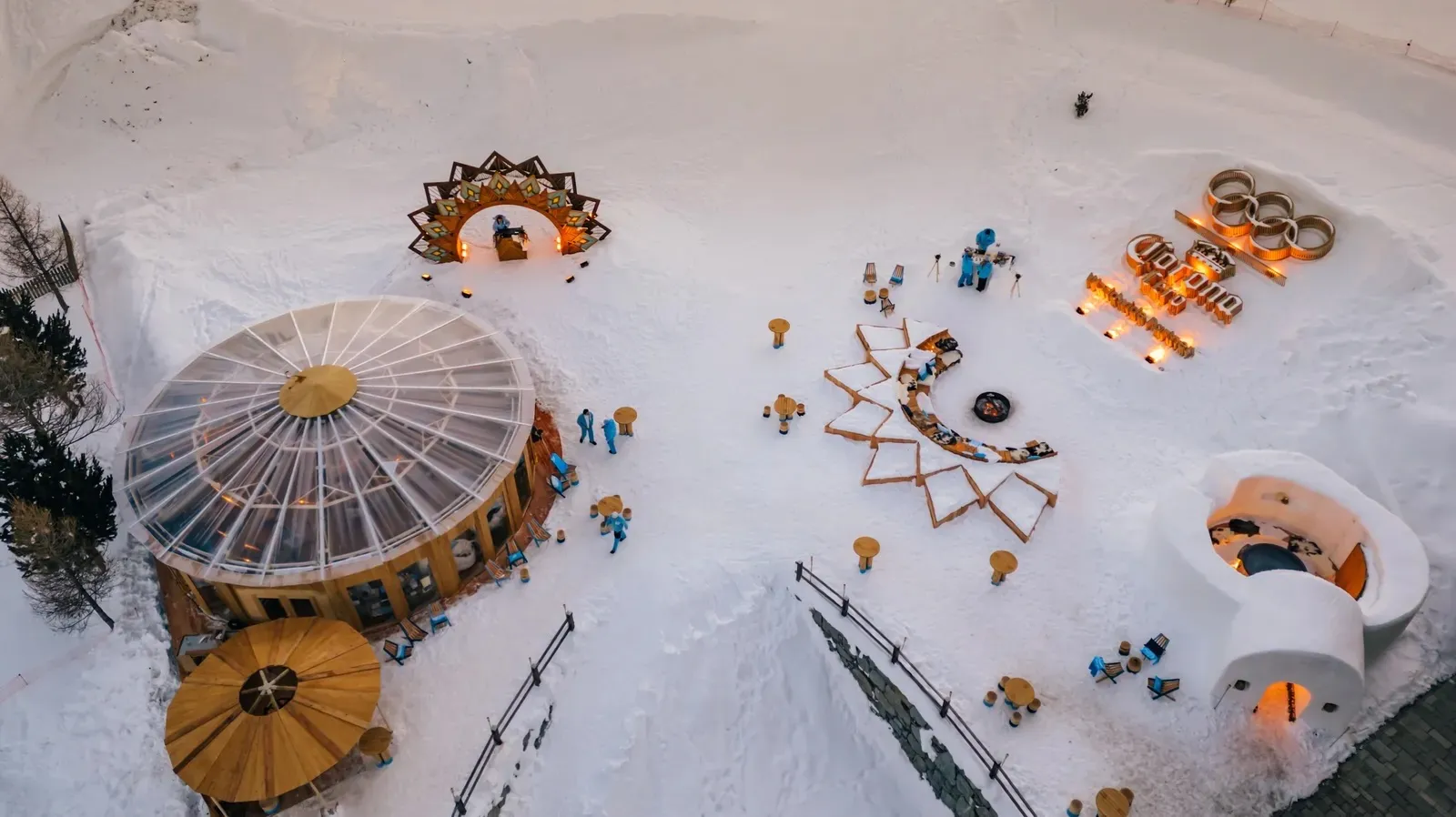L’image contient peut-être Plein air Nature Personne Neige Activités de loisirs Ski et sport