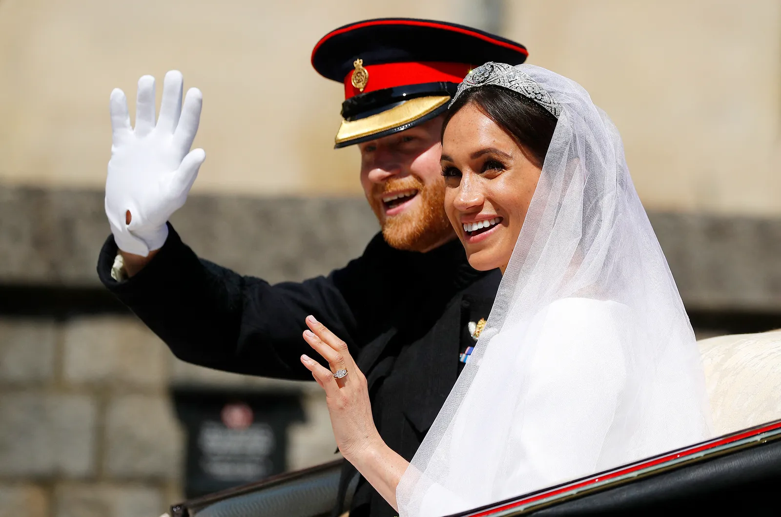 L'image peut contenir Meghan, duchesse de Sussex, prince Harry, duc de Sussex, visage, personne, photographie et portrait.