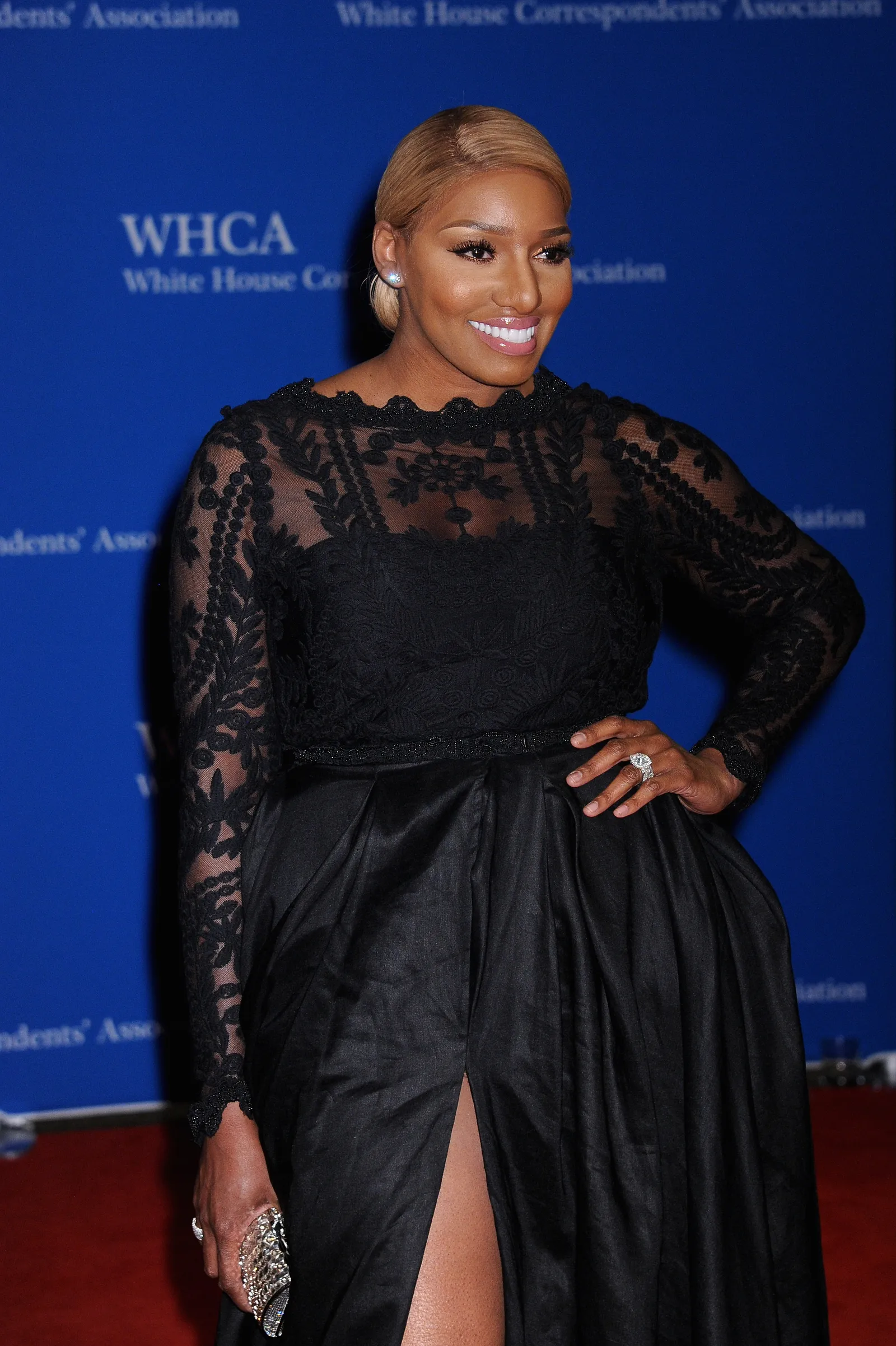 L'image peut contenir NeNe Leakes Personne adulte Mode Vêtements Robe Tenue de soirée Visage et tête