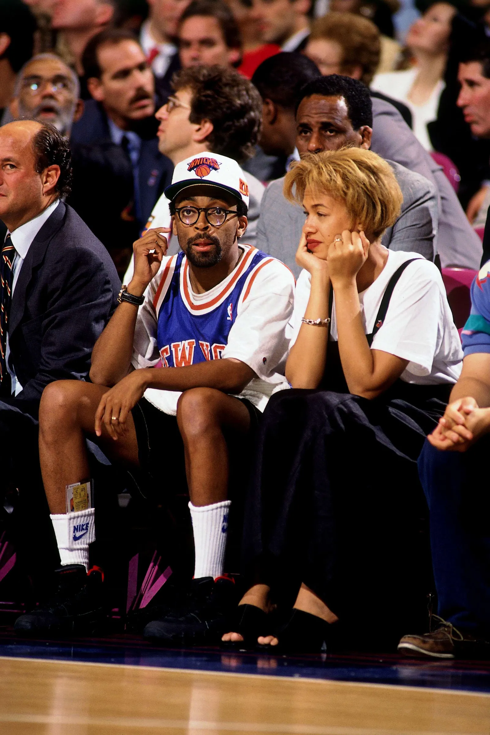 L'image peut contenir Spike Lee Ed Bradley Ronald Perelman Marc Aryan Jos María Olazbal Emily Kuroda Chef et personne