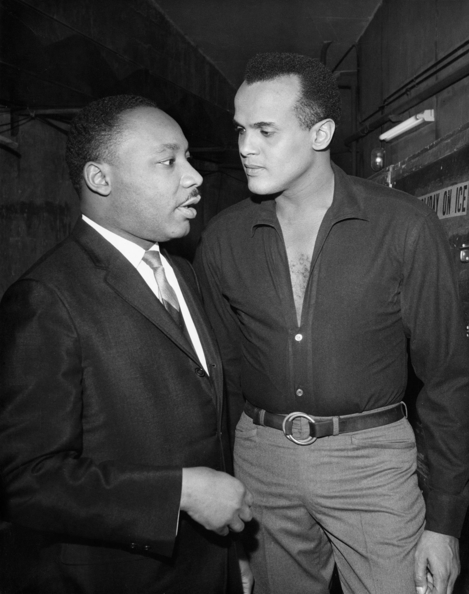 Martin Luther King Jr. et Harry Belafonte vers 1965.