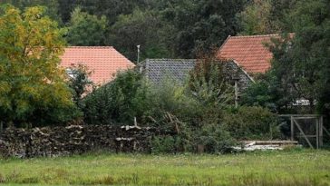 Depuis 10 ans, ils attendaient "la fin du monde" cachés dans une ferme