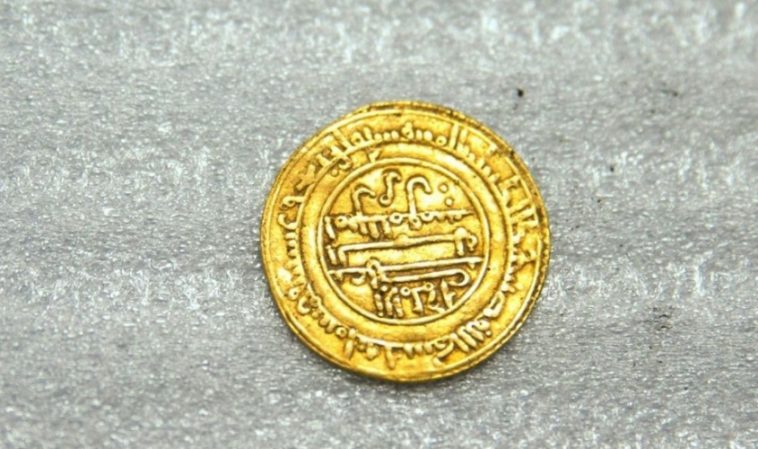 Face aux sanctions américaines, une vingtaine de nations musulmanes envisagent d'échanger avec un système d'or et de troc