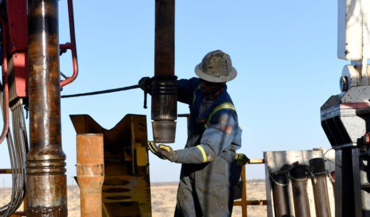 Selon deux leaders du secteur pétrolier américain, l'industrie du schiste a déjà atteint son apogée Selon deux leaders du secteur pétrolier américain, l'industrie du schiste a déjà atteint son apogée