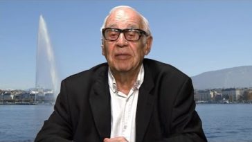 Jean Ziegler : "Dans le camp de Lesbos, en Grèce, les réfugiés sont traités comme des animaux"