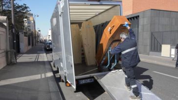 Coronavirus : un bâtiment du marché de Rungis transformé en morgue