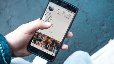 Facebook accusé d'espionner les utilisateurs d'Instagram avec la caméra de leur téléphone