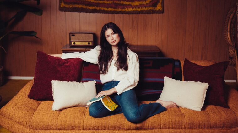 Delaney Rowe n'essaye pas de grincer des dents