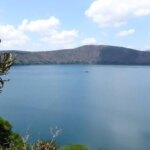 Faire pencher la balance : un événement vieux de 11 700 ans a-t-il scellé le destin aride de la Corne de l'Afrique ? Drilling Rig in Lake Chala