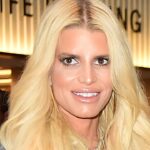 Jessica Simpson reçoit toujours des commentaires sur son poids : "J'aimerais pouvoir dire que ça s'est amélioré" Jessica Simpson reçoit toujours des commentaires sur son poids : "J'aimerais pouvoir dire que ça s'est amélioré"