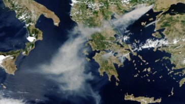 La Grèce est aux prises avec une deuxième vague d’incendies de forêt destructeurs en un mois