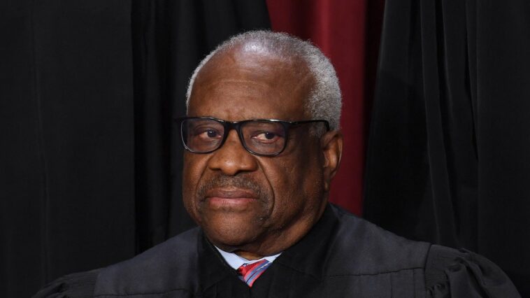 La vie de luxe de Clarence Thomas a eu encore plus de bienfaiteurs conservateurs : rapport La vie de luxe de Clarence Thomas a eu encore plus de bienfaiteurs conservateurs : rapport