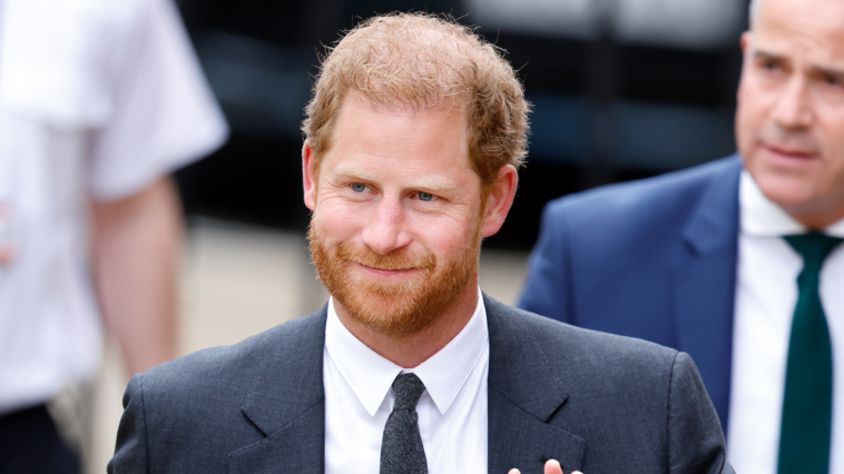 Le prince Harry s'est rendu au Japon vêtu d'Archewell Swag Le prince Harry s'est rendu au Japon vêtu d'Archewell Swag