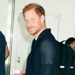 Le prince Harry veut dire des tasses en achetant des lunettes de soleil pour Meghan Markle
