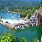 Patrimoine de la noyade : plus d'un million d'acres de terres tribales submergées par des barrages américains Box Canyon Dam