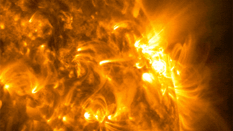 Sun libère une fusée éclairante de classe X1.5 : la NASA capture l'écran époustouflant Solar Flare August 7 2023