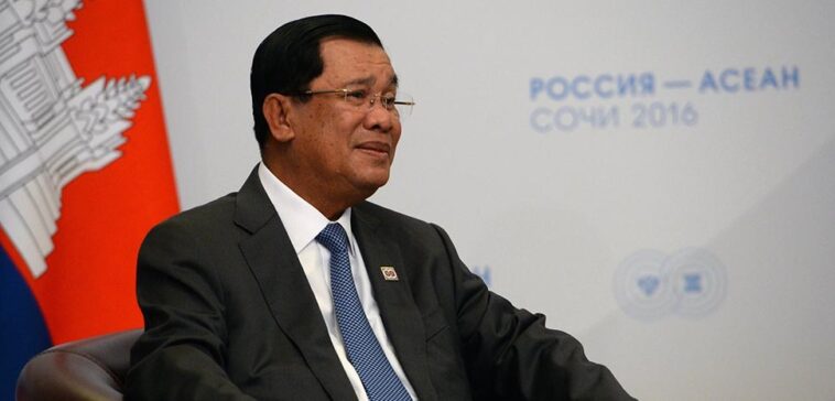 cc kremlin.ru, modified, http://en.kremlin.ru/events/president/transcripts/51942/photos/44275