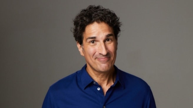Le comédien Gary Gulman parle de faire passer son numéro de la scène à la page