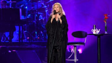 Barbra Streisand sort deux nouveaux albums, pleins de classiques et de titres Vault