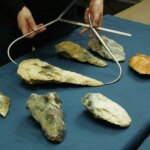 Des scientifiques découvrent une hache « géante » vieille de 300 000 ans dans un site rare de la période glaciaire