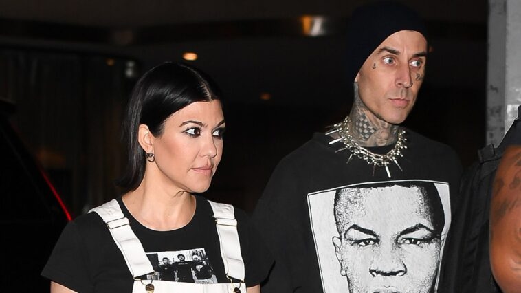 Kourtney Kardashian et Travis Barker émergent après une « chirurgie d'urgence potentiellement mortelle » pour le bébé à naître