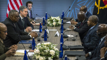 cc modified, U.S. Secretary of Defense, https://flickr.com/photos/secdef/52561047392/in/photolist-2f3xpd4-2jipLps-V3aQNG-6j5Bhz-26eEKMB-WmKQhu-27BrTAe-27BrTJv-TEqHfV-2mWyKaT-2o5D7a9-2o5D7c3-TEqAfH-UTWoNR-UGn8JR-TEqBAi-TEqF14-TEqB58-UGna2a-TEqE5X-TEqD5v-TEqCov-UGnbit-27BrTWe-8xfj56-NCxYMt-2aZ7wyF-29Cf6iU-2aZ7uwV-2aZ7vAP-NBBrHn-29BhzKA-2aZ7sC4-NBBtpi-NBBsWK-NBBuw8-NBBtU6-2bgLmPs-2aZ7xBc-29BhJvw-2aZ7AVr-2bgLoaJ-29BhCKJ-2bgLo2C-2bgLnnm-2ciq4G9-NBBs6g-2aZ7ti2-Qf1yXJ-2ciq5pm