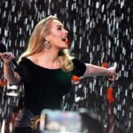 La résidence d'Adele à Las Vegas gâchée par des maux de dos et des foules bavardes La résidence d'Adele à Las Vegas gâchée par des maux de dos et des foules bavardes