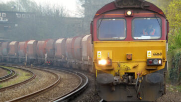 cc Train Photos, modified, https://flickr.com/photos/99279135@N05/33391732580/in/photolist-SSHmKf-2nYhHfQ-2hpivsm-yZzEof-eaEGiQ-TDzY8F-qjj1AR-nhPeeT-G1msA2-2iEM6Dy-25sCv7Z-22Lfe4m-2juBqNJ-yWVipm-JoD8yG-puVsbm-yMhVi9-28nX3Nd-5u4oZB-RK4kmw-QMSdsx-T6dEYn-PaFdyn-JtTzcE-2k7TxAK-2kvGxHW-RfH2kU-r3QhqM-RxAkKd-2e9wYeG-2jhxqrq-AExvMy-2osAvks-Q8X5ni-pds3s6-qL7cc7-TDA334-29MJXG9-RQH7B1-puoojw-2ke33BJ-2gNNgh3-2osKa2X-JrF5MX-Hc2TZN-2kbJRXN-yZzyN7-qKY3H1-QKdsbo-UsD2PW