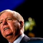 Lindsey Graham, presque inculpé dans l'affaire de l'élection Trump, affirme qu'il faisait simplement son travail en demandant à la Géorgie de rejeter les bulletins de vote