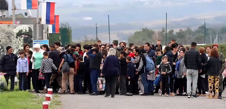 cc Ministry of Defence of the Russian Federation, modified, https://commons.wikimedia.org/wiki/File:Ethnic_Armenians_of_Nagorno-Karabakh_evacuated_from_their_homes.png