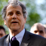 Sherrod Brown de l'Ohio ne s'épuise pas dans sa candidature à la réélection : « Je me sens bien » Sherrod Brown de l'Ohio ne s'épuise pas dans sa candidature à la réélection : « Je me sens bien »