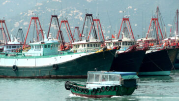 cc Flickr Yves Cosentino, modified,