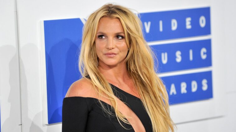« Enfermée contre ma volonté pendant des mois » : Britney Spears décrit la vie sous tutelle dans de nouveaux mémoires