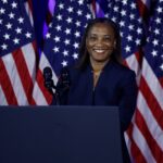 Gavin Newsom nomme le président de la liste EMILY pour remplacer Feinstein Gavin Newsom nomme le président de la liste EMILY pour remplacer Feinstein