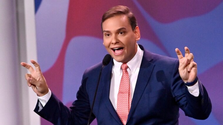 George Santos dit qu'il nie « à peu près » de nouvelles accusations criminelles